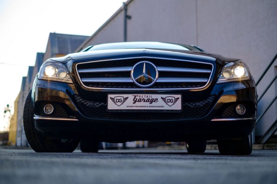 Auto parkeerplaats met schade